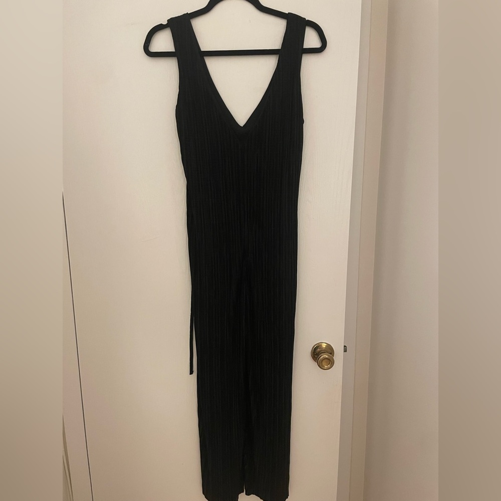 Black v neck jumpsuit with tie waist